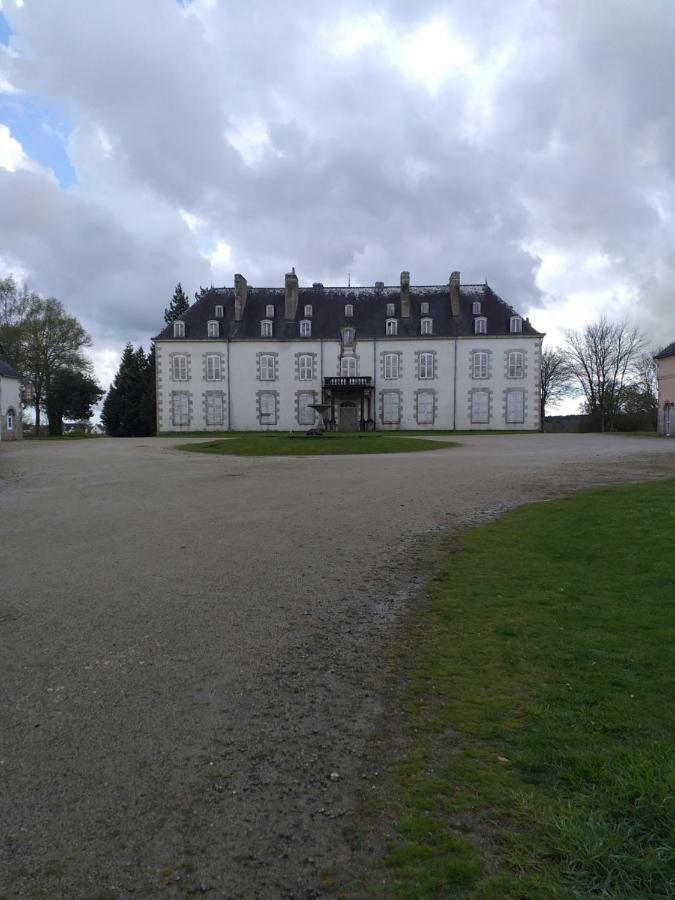 Отель Chez Michel Et Michele Calan Экстерьер фото